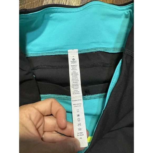 Lululemon Trail Bound 7/8 Tight size 8 Black / Blue Tropics / Clear Mint - Picture 3 of 9